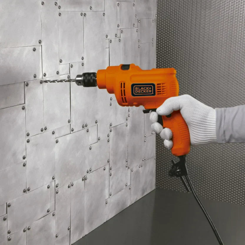 Taladro Percutor de 3/8 Pulgadas 550W Black And Decker